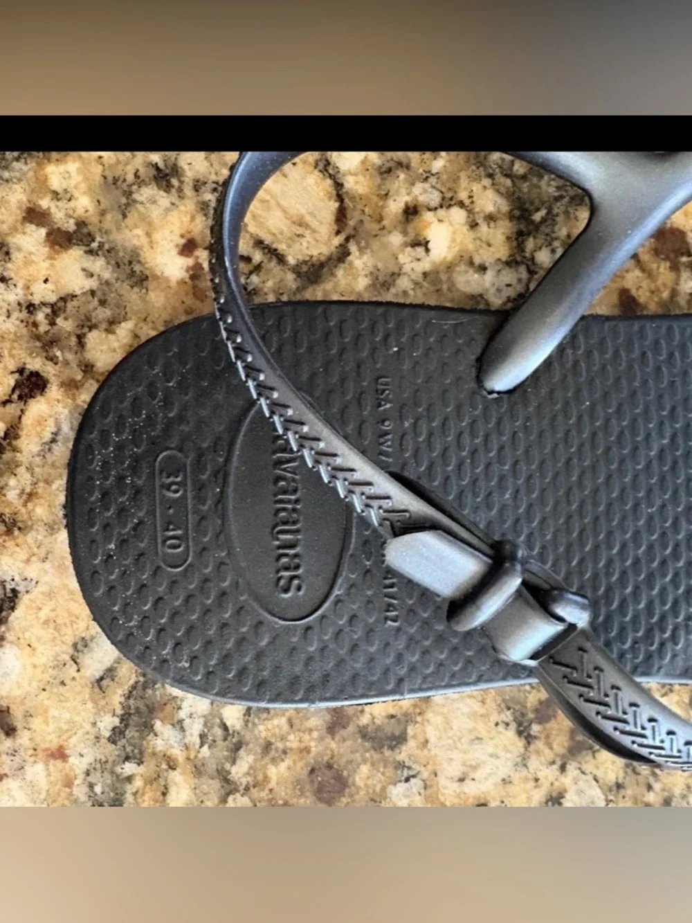 Havaianas Slim Strap Flip Flops in Black - Picture 2 of 3